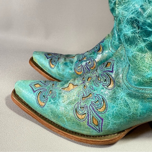 CORRAL Turquoise Fleur-de-lis Leather Cutout Design Western Boots - Picture 7 of 16